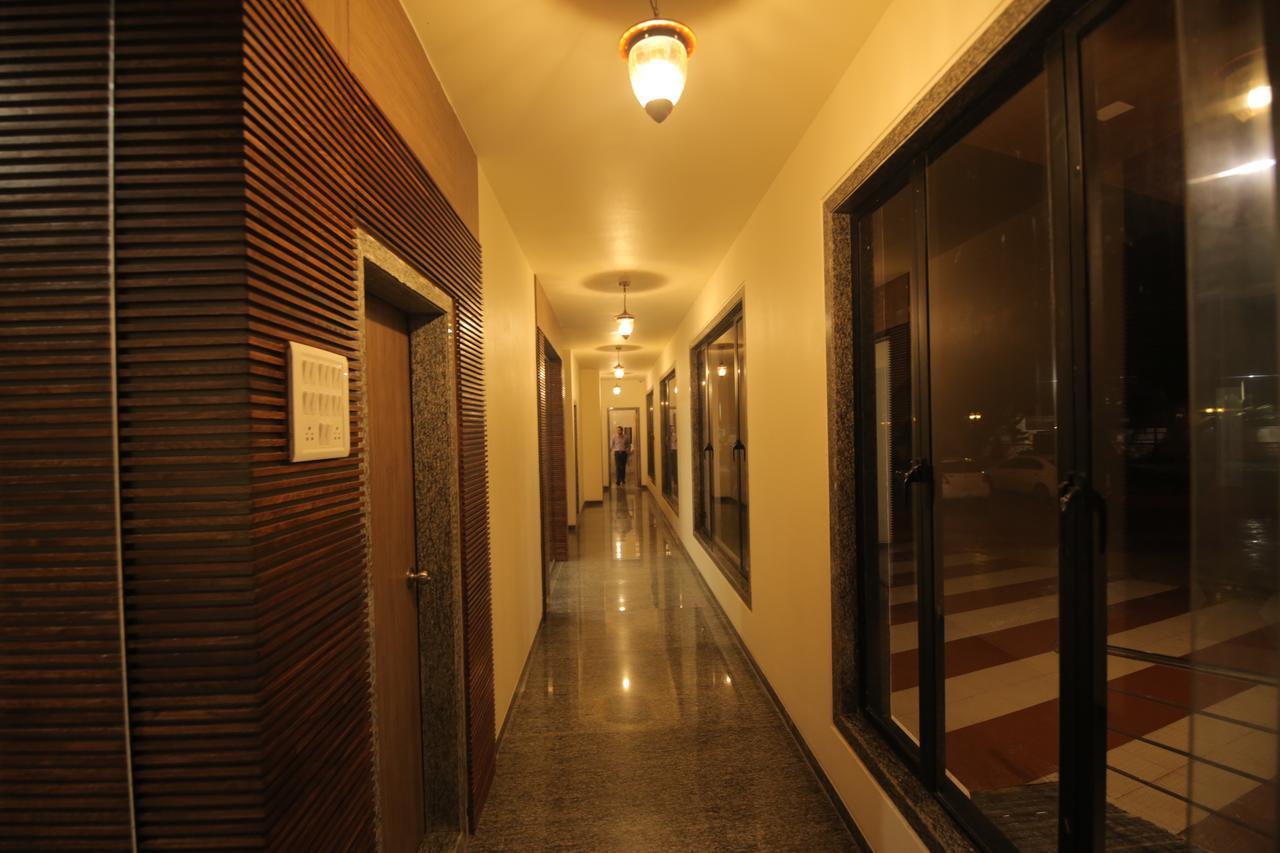Saubhagya Inn International 러크나우 외부 사진