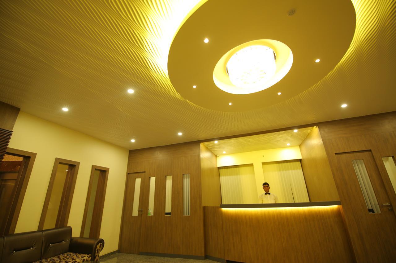Saubhagya Inn International 러크나우 외부 사진